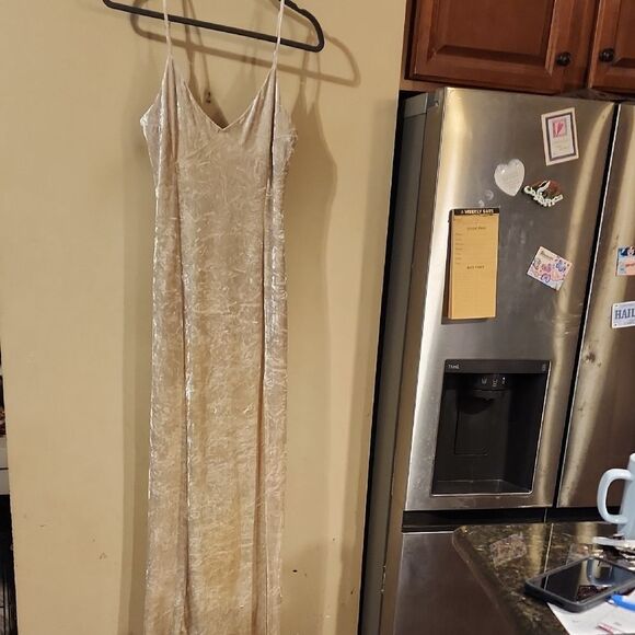 House of Harlow 1960 Cream Velvety Dress Small - Picture 1 of 7